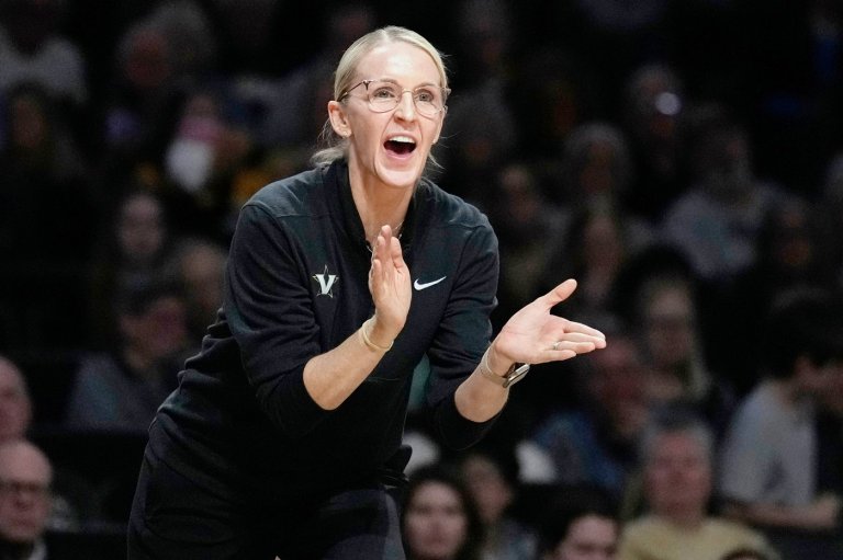 Shea Ralph named AP women’s basketball Coach of the Year after Vanderbilt’s 29-5 season | iNFOnews.ca