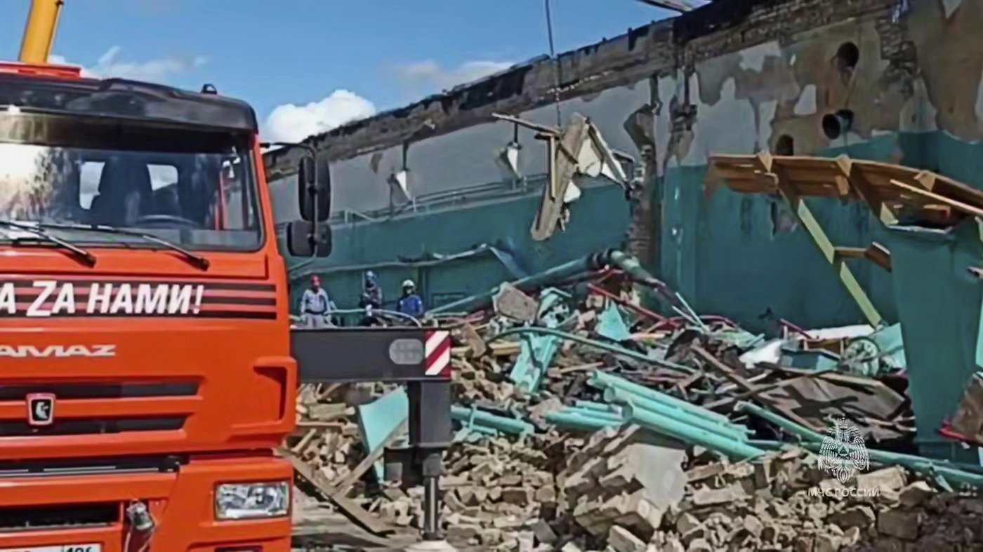 Death toll in Russian factory fire rises to 24 | iNFOnews.ca