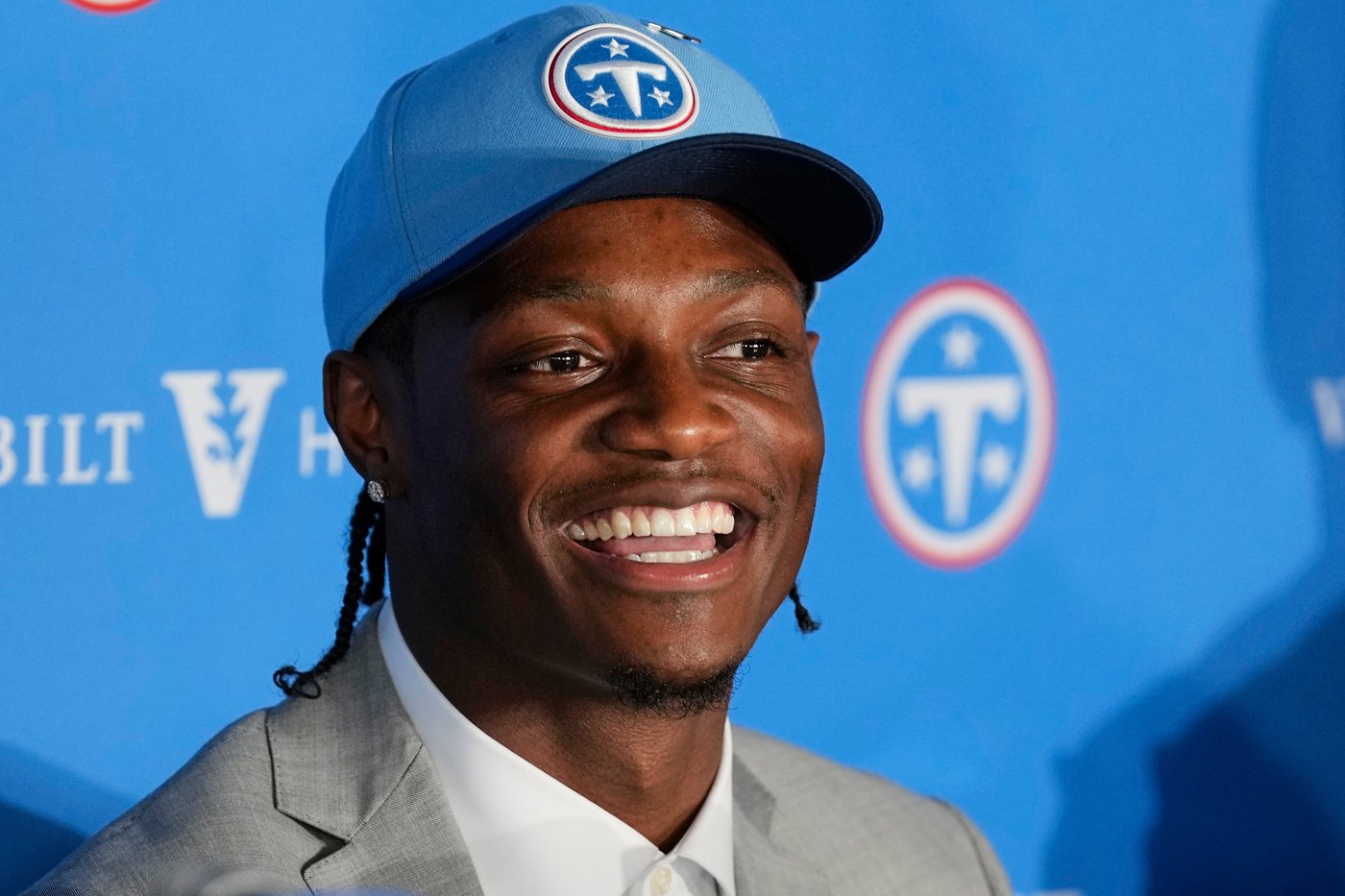 The Titans go for positions of need in NFL draft, rebuilding roster for new coach | iNFOnews.ca The Titans go for positions of need in NFL draft, rebuilding roster for new coach | iNFOnews.ca