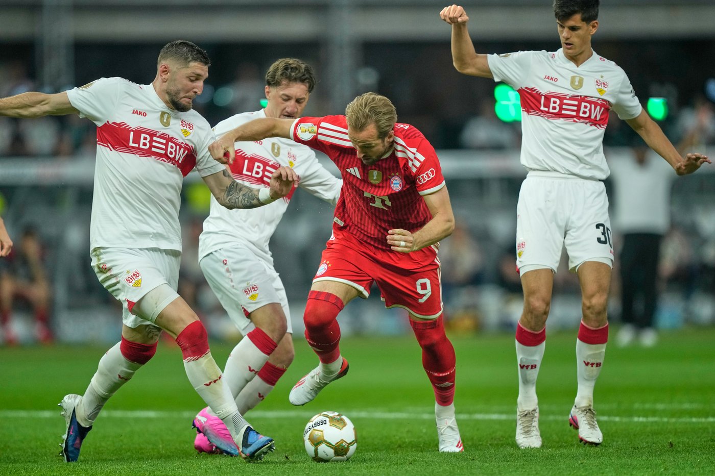 Harry Kane hat trick powers Bayern Munich to German Cup triumph against Stuttgart in final | iNFOnews.ca
