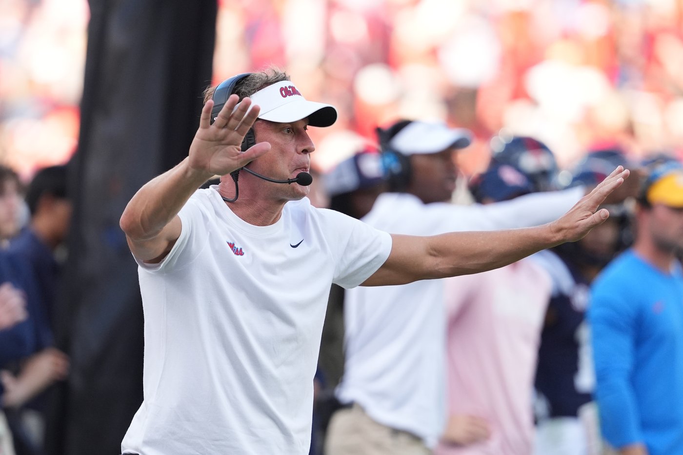 A high-stakes Egg Bowl could be overshadowed by Ole Miss coach Lane Kiffin's future | iNFOnews.ca
