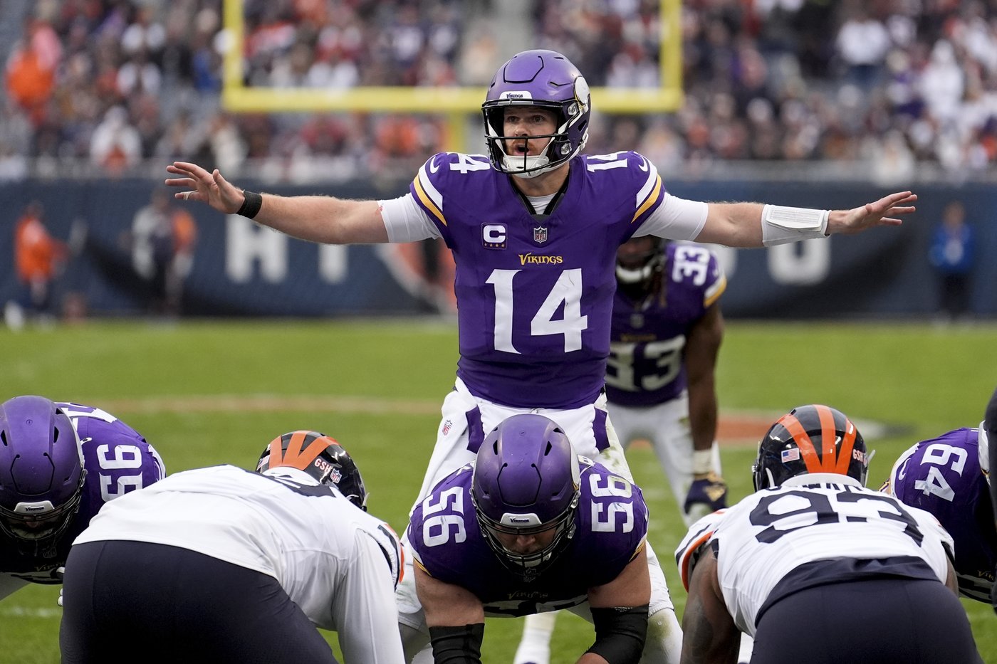 Vikings staying on track and in control behind Sam Darnold's composure and confidence | iNFOnews.ca