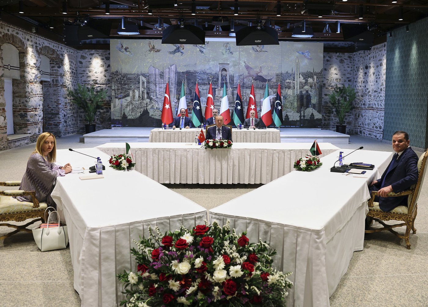 Turkish, Italian, Libyan leaders meet to address migration and Libya's stability | iNFOnews.ca Turkish, Italian, Libyan leaders meet to address migration and Libya's stability | iNFOnews.ca