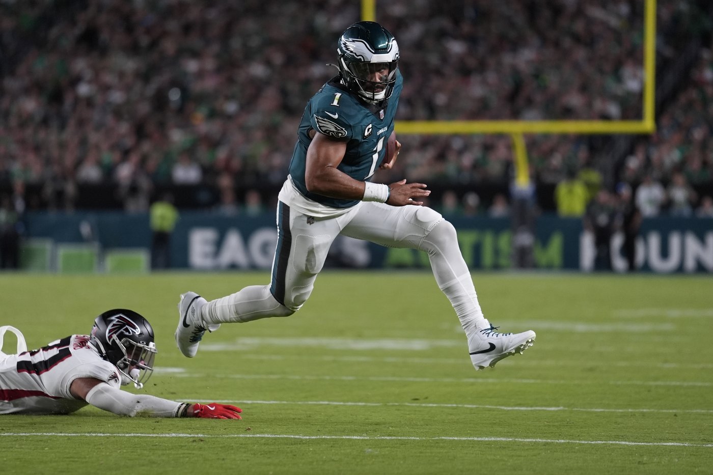 Eagles visit Saints as New Orleans aims for its first 3-0 start since 2013 | iNFOnews.ca Eagles visit Saints as New Orleans aims for its first 3-0 start since 2013 | iNFOnews.ca