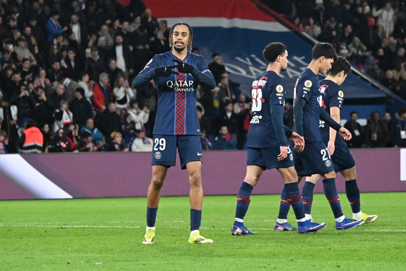 PSG returns to the top of French league standings with a little help from Monaco | iNFOnews.ca