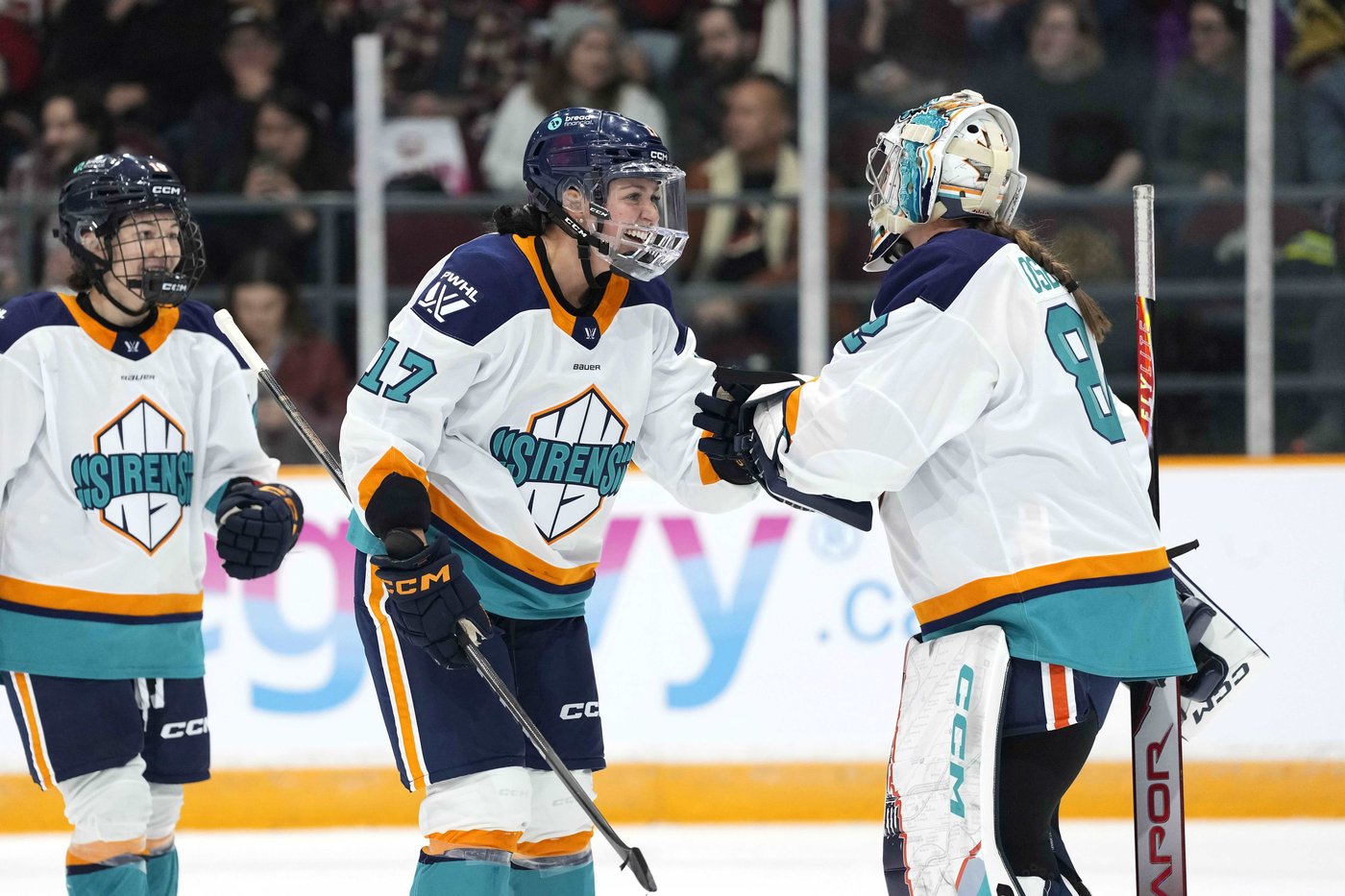 'Proved we belong': Young Sirens start off PWHL season with big win over Charge | iNFOnews.ca