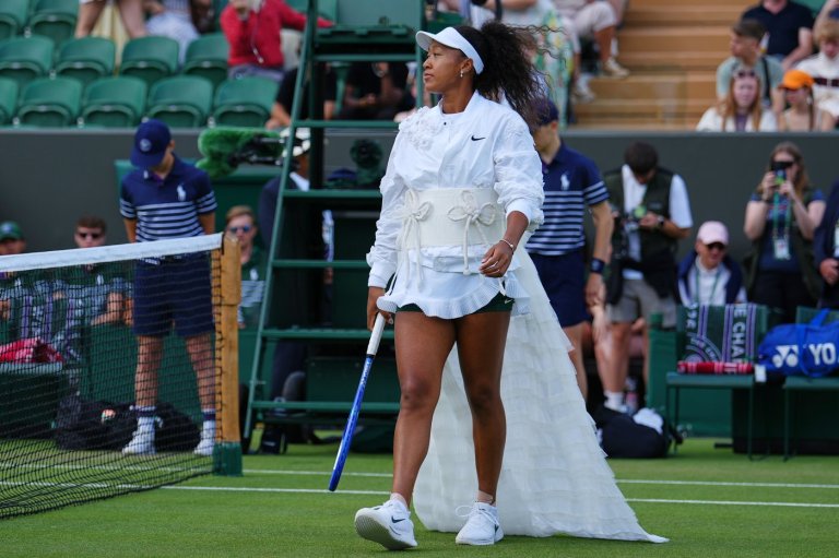 Naomi Osaka shows off another fashion creation as 2nd round gets under way at Wimbledon | iNFOnews.ca
