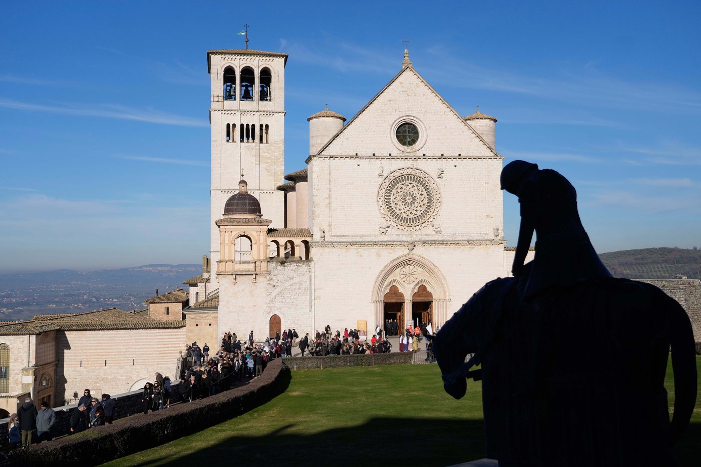 Photos from Assisi as the bones of St. Francis go on display | iNFOnews.ca