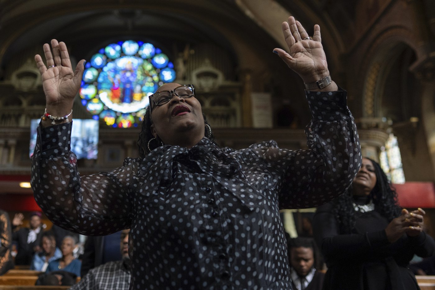 Chicago churches urge calm resistance ahead of expected federal intervention | iNFOnews.ca Chicago churches urge calm resistance ahead of expected federal intervention | iNFOnews.ca