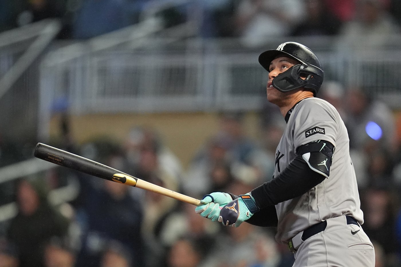 Judge's first homer since May 24 helps clinch postseason berth for Yankees in 8-3 win at Twins | iNFOnews.ca Judge's first homer since May 24 helps clinch postseason berth for Yankees in 8-3 win at Twins | iNFOnews.ca