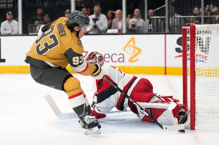 Mitch Marner highlights Vegas' 4-goal, 2nd period with natural hat trick | iNFOnews.ca