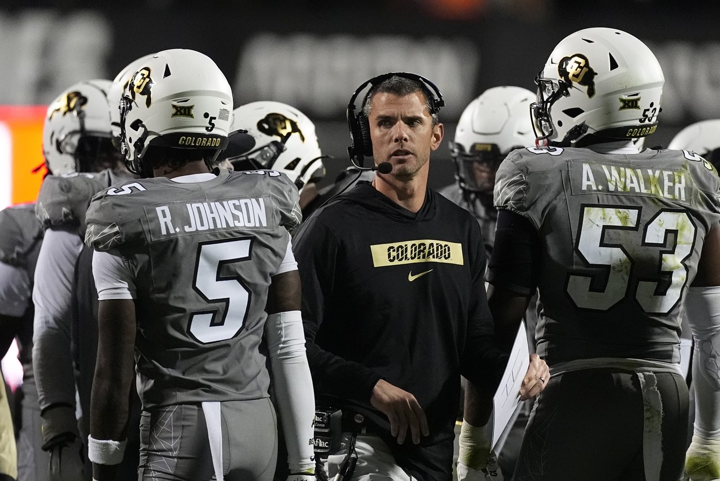 Shedeur Sanders, Travis Hunter help Colorado beat Cincinnati 34-23 to become bowl eligible | iNFOnews.ca Shedeur Sanders, Travis Hunter help Colorado beat Cincinnati 34-23 to become bowl eligible | iNFOnews.ca