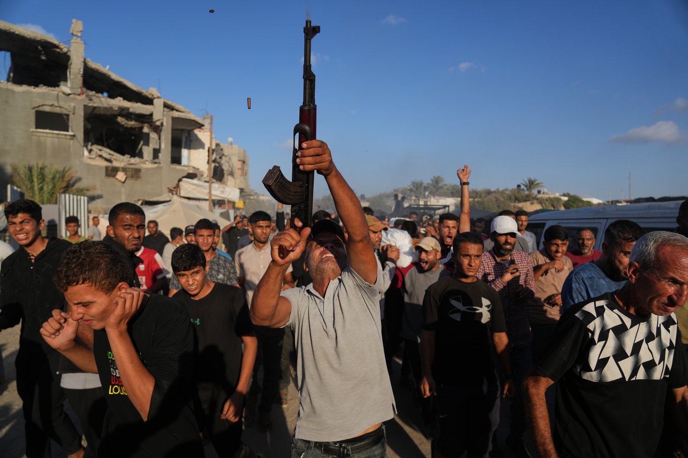 Israel strikes Gaza in the first major ceasefire test, saying Hamas attacked troops | iNFOnews.ca Israel strikes Gaza in the first major ceasefire test, saying Hamas attacked troops | iNFOnews.ca