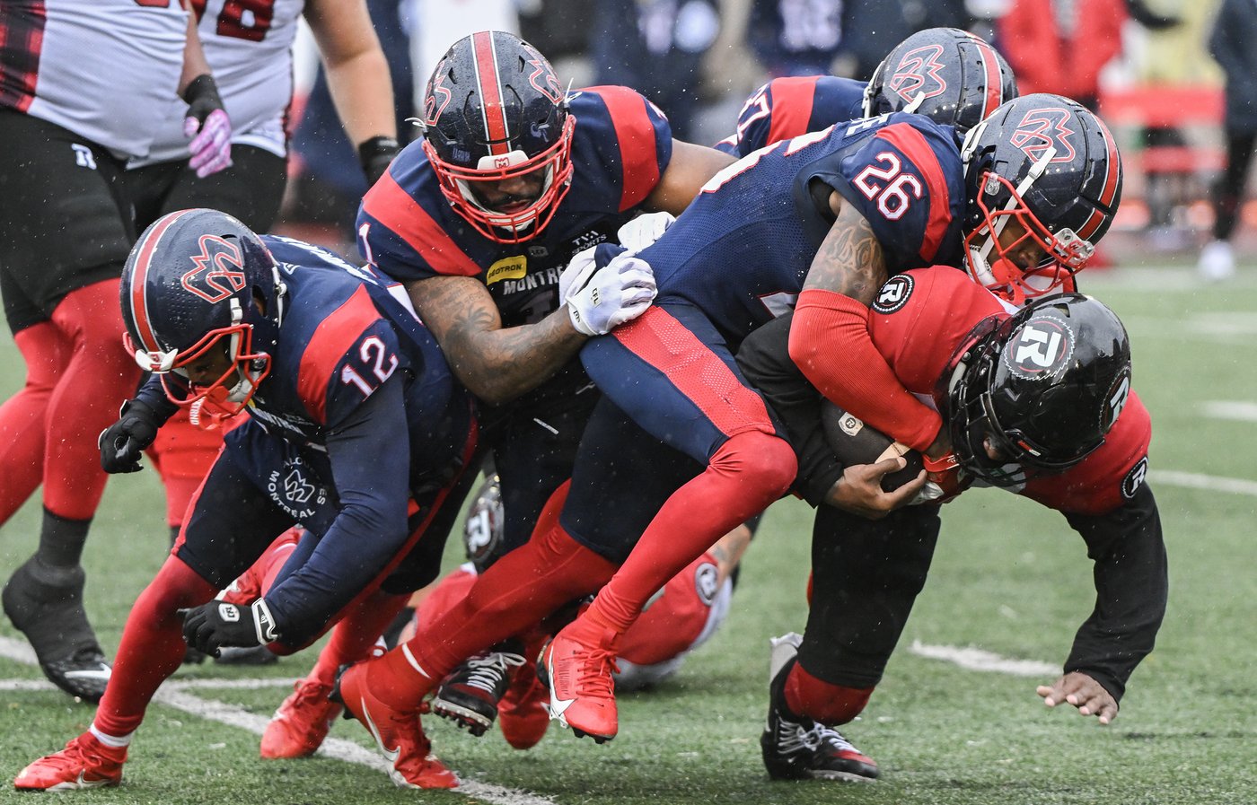 Montreal Alouettes sweep Ottawa Redblacks again with 19-12 win | iNFOnews.ca