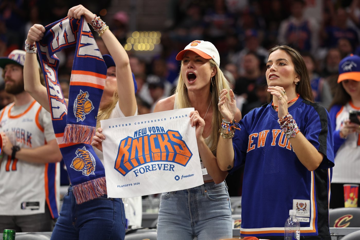 Knicks fans forget about the bad times and savor a record run to their first NBA Finals since 1999 | iNFOnews.ca Knicks fans forget about the bad times and savor a record run to their first NBA Finals since 1999 | iNFOnews.ca
