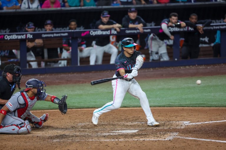Javier Sanoja singles with bases loaded in 9th to give the Marlins a 3-2 win over the Nationals | iNFOnews.ca