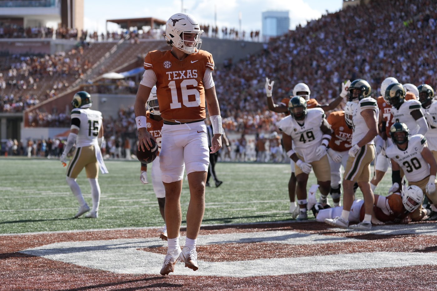 Arch Manning to get first start for No. 1 Texas as Ewers continues recovery from abdomen strain | iNFOnews.ca