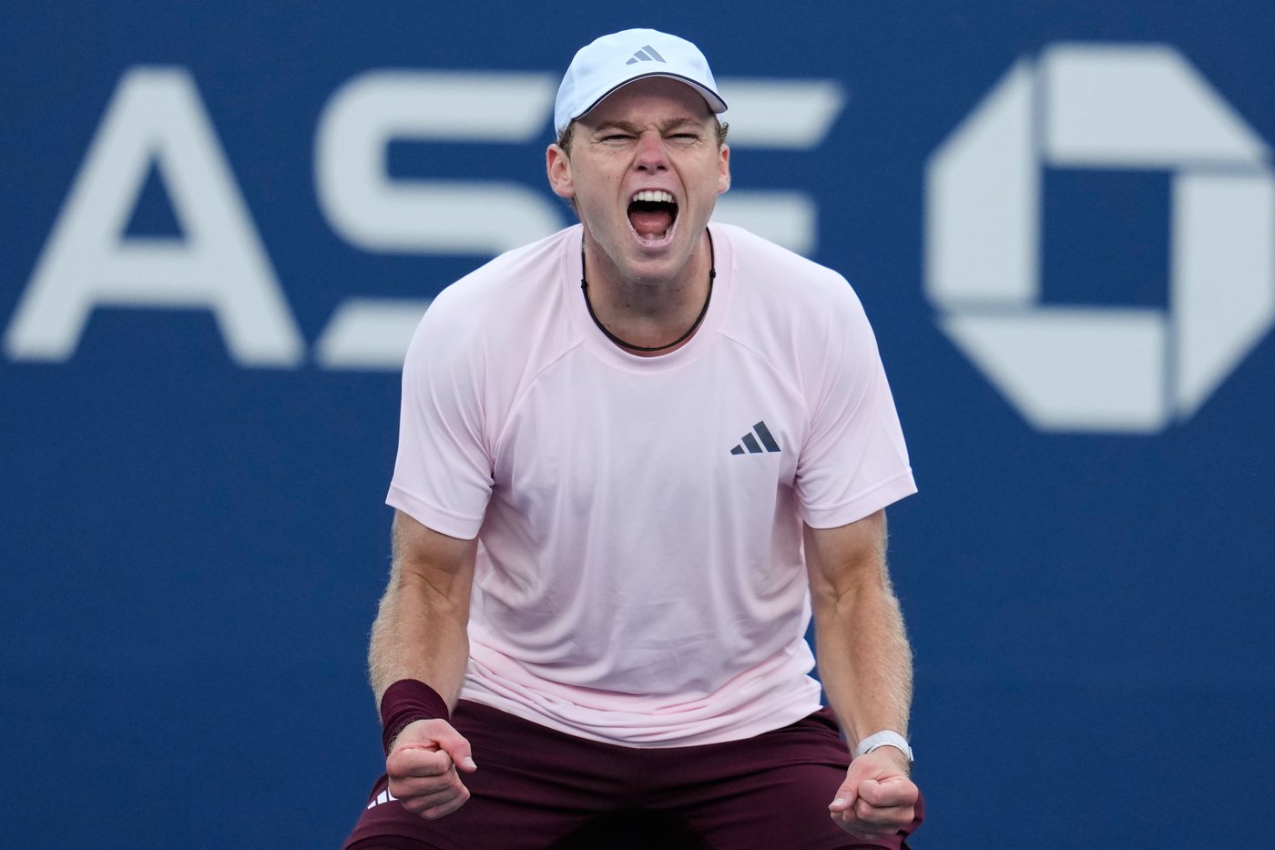 Defending champions Aryna Sabalenka and Carlos Alcaraz reach the US Open quarterfinals | iNFOnews.ca Defending champions Aryna Sabalenka and Carlos Alcaraz reach the US Open quarterfinals | iNFOnews.ca