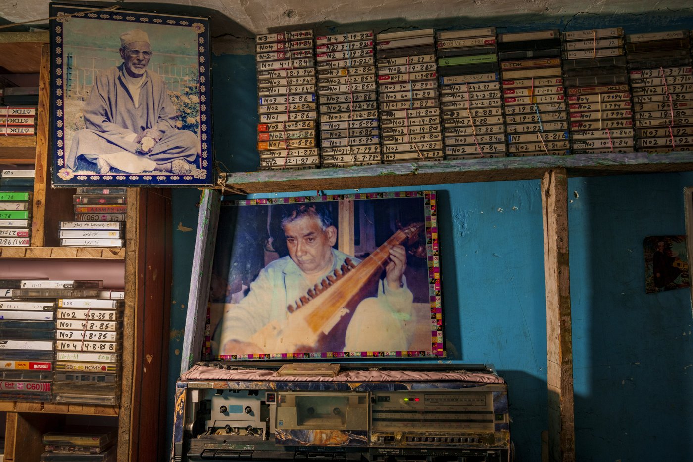Kashmir's Sufi music lovers are sticking with the audio cassette | iNFOnews.ca