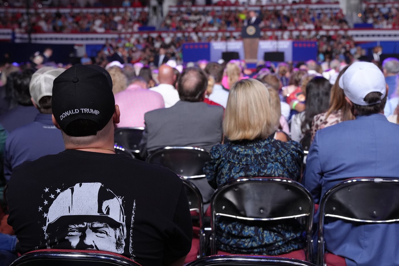 Trump stumps for candidates in deep red Alabama and says he'll be back again next week | iNFOnews.ca