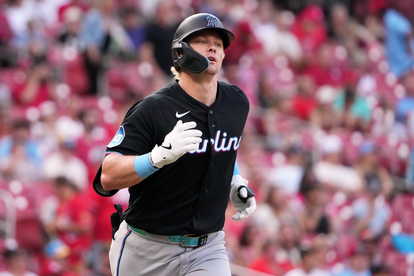 Kyle Stowers drives in 2 as the Marlins beat the Cardinals 5-1 | iNFOnews.ca