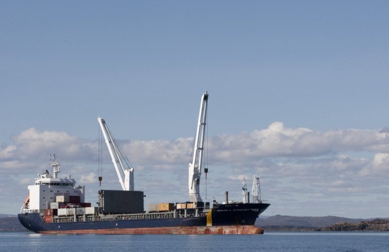 Canadian ships stuck in Persian Gulf as blockade of Strait of Hormuz continues | iNFOnews.ca