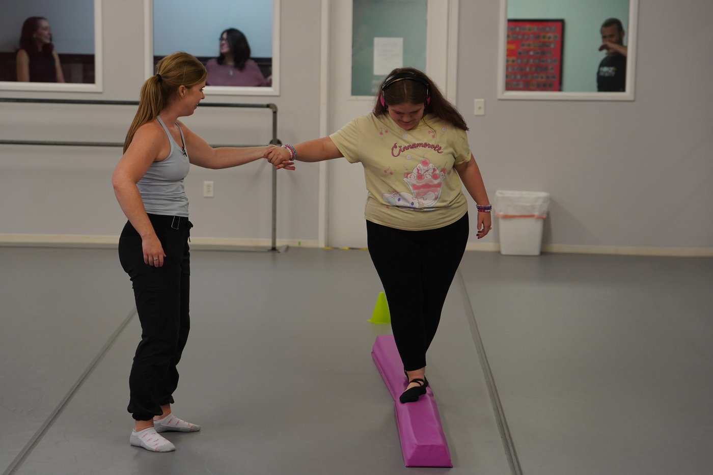 People with Down syndrome and other disabilities find their rhythm in Indiana dance program | iNFOnews.ca People with Down syndrome and other disabilities find their rhythm in Indiana dance program | iNFOnews.ca
