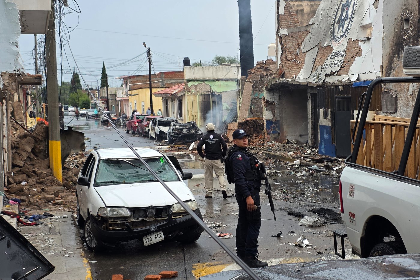 Why Mexican cartels are increasingly using car bombs and other explosives | iNFOnews.ca