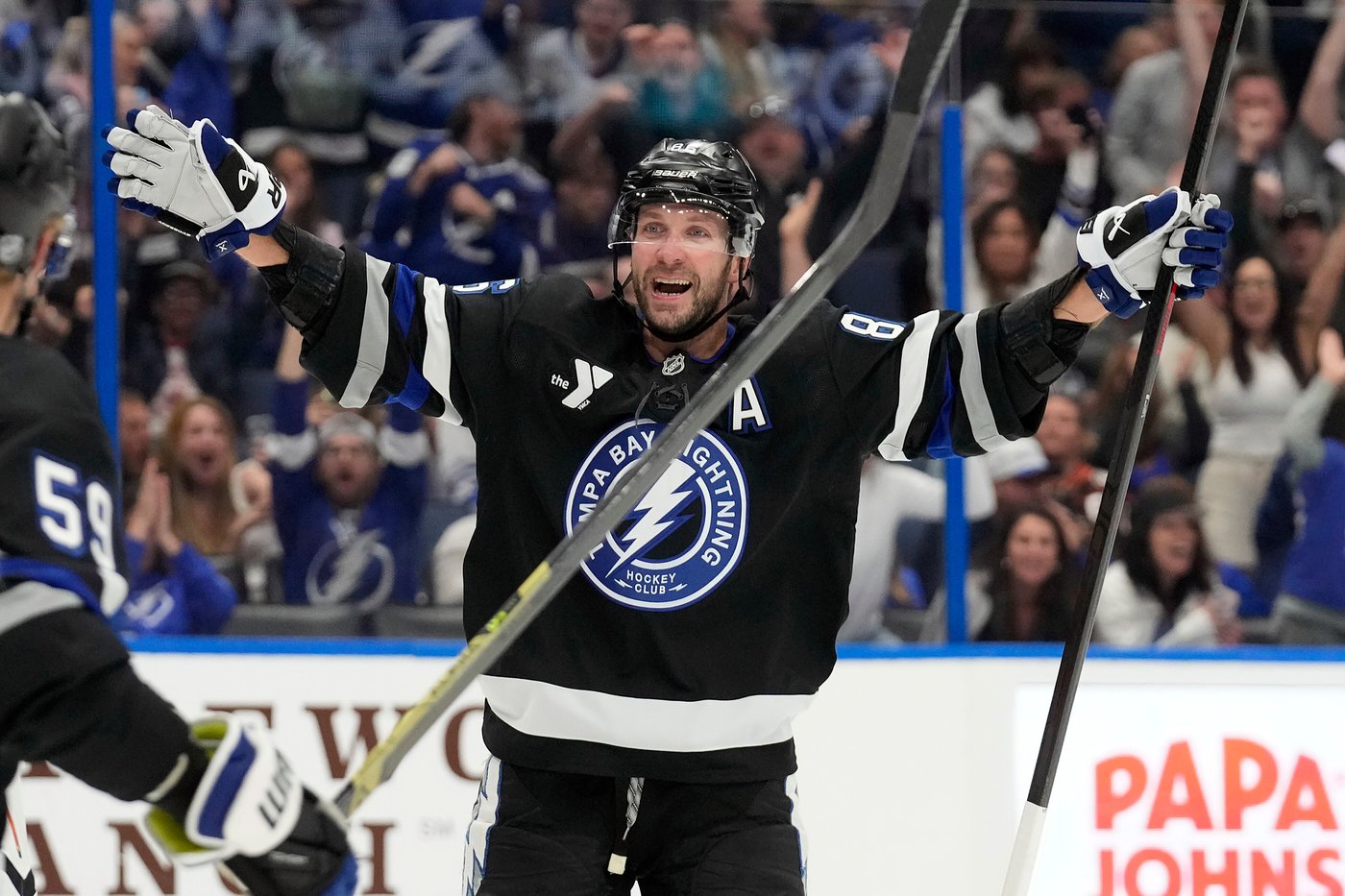 Kucherov gets 1,000th career point in Lightning's game against Ducks | iNFOnews.ca