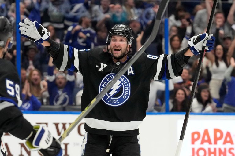 Kucherov gets 1,000th career point in Lightning's game against Ducks | iNFOnews.ca Kucherov gets 1,000th career point in Lightning's game against Ducks | iNFOnews.ca
