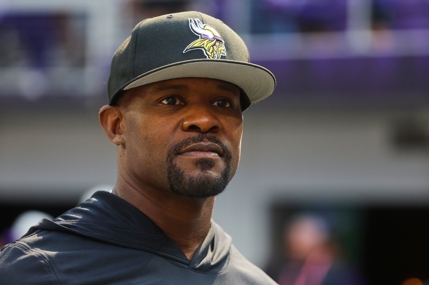 Brian Flores and his dominant Vikings defense take on the winless Dolphins, the team he once coached | iNFOnews.ca Brian Flores and his dominant Vikings defense take on the winless Dolphins, the team he once coached | iNFOnews.ca