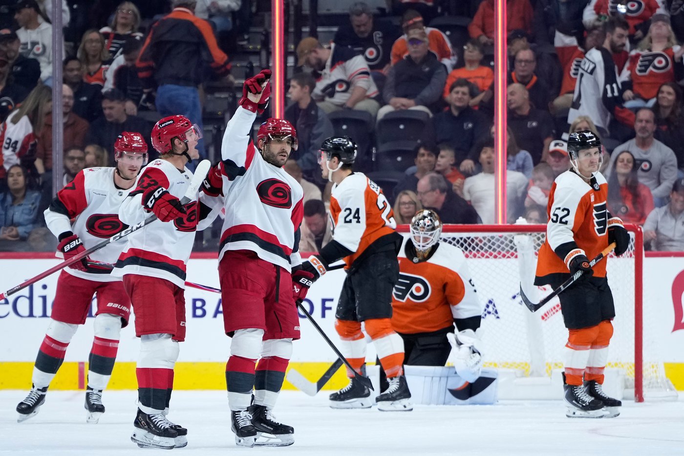 Hurricanes beat the Flyers 3-2 in OT for their first win as Aho scores 2 | iNFOnews.ca Hurricanes beat the Flyers 3-2 in OT for their first win as Aho scores 2 | iNFOnews.ca