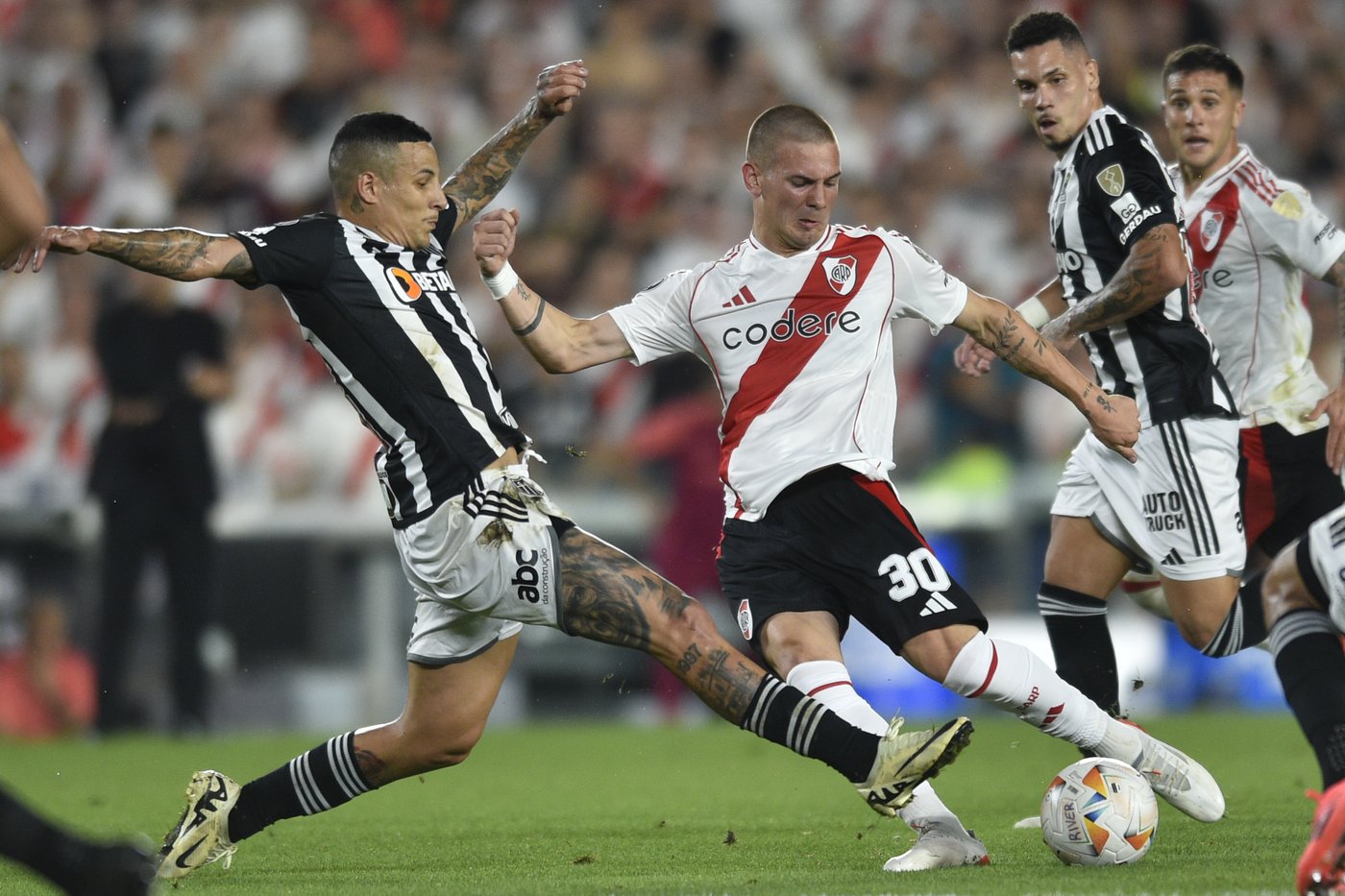 Brazil's Atletico Mineiro draws at Argentina's River Plate and reaches Copa Libertadores final | iNFOnews.ca