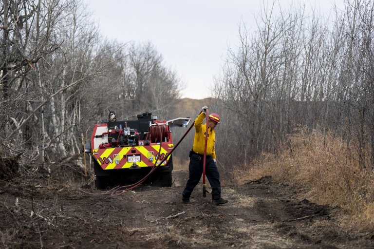 Fact File: Misinformation spreads after deadly fire at CFB Wainwright | iNFOnews.ca