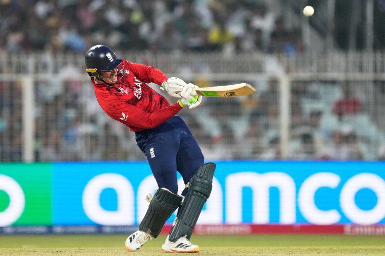 Banton guides England to 5-wicket victory over Scotland at T20 World Cup, Ireland thumps Oman | iNFOnews.ca