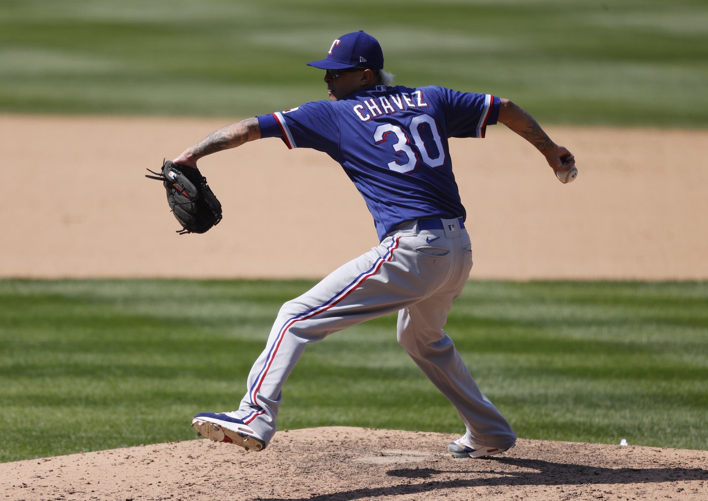 41-year-old reliever Jesse Chavez signs minor league deal with Texas Rangers | iNFOnews.ca