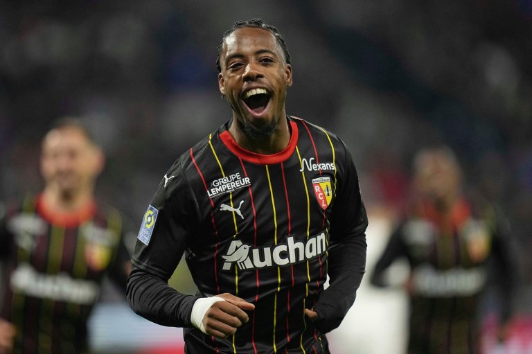 Lens needs a favor from former striker Elye Wahi against PSG in Ligue 1 title race | iNFOnews.ca