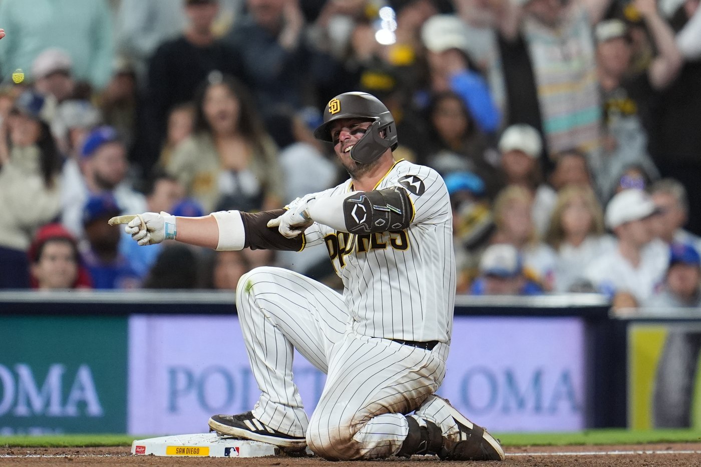France and Machado lead red-hot Padres to 9-7 victory over Cubs as Miller's scoreless streak ends | iNFOnews.ca France and Machado lead red-hot Padres to 9-7 victory over Cubs as Miller's scoreless streak ends | iNFOnews.ca