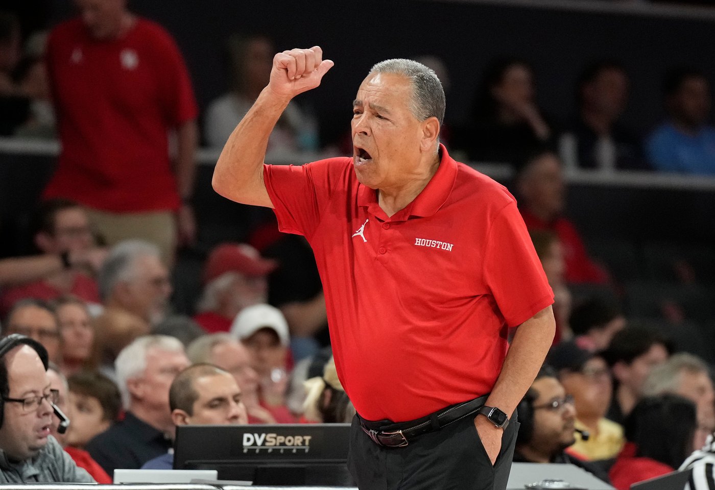 Flemings, Sharp lead No. 7 Houston past Baylor 77-64 | iNFOnews.ca Flemings, Sharp lead No. 7 Houston past Baylor 77-64 | iNFOnews.ca