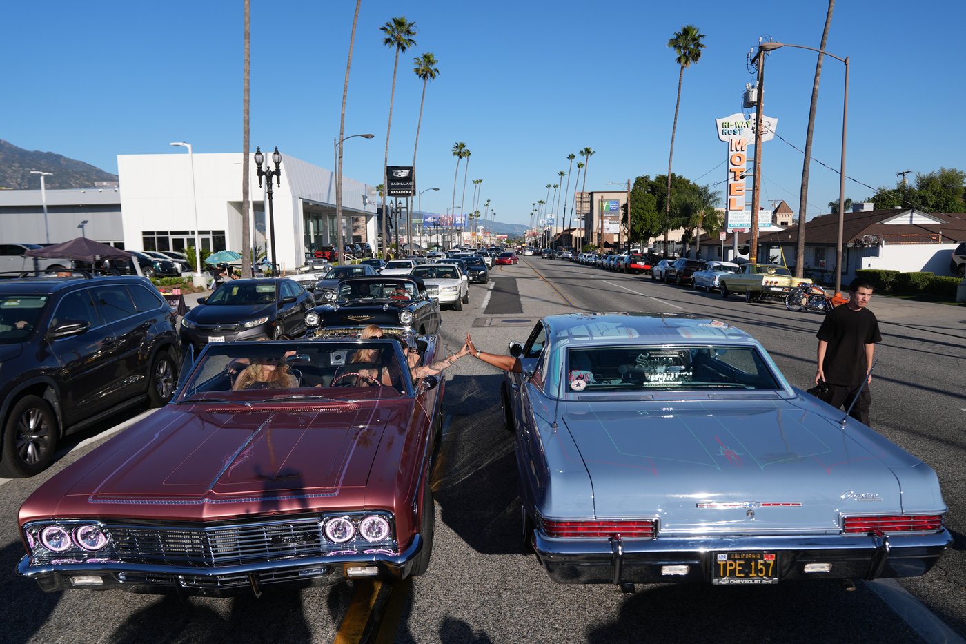 Low and slow meets forever: US postage stamps honor lowrider car culture | iNFOnews.ca Low and slow meets forever: US postage stamps honor lowrider car culture | iNFOnews.ca