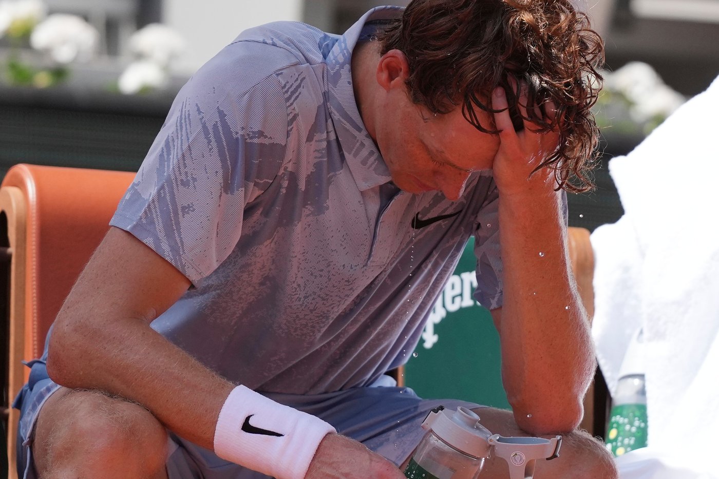 Sinner and Sabalenka meltdowns have made it a French Open full of surprises | iNFOnews.ca