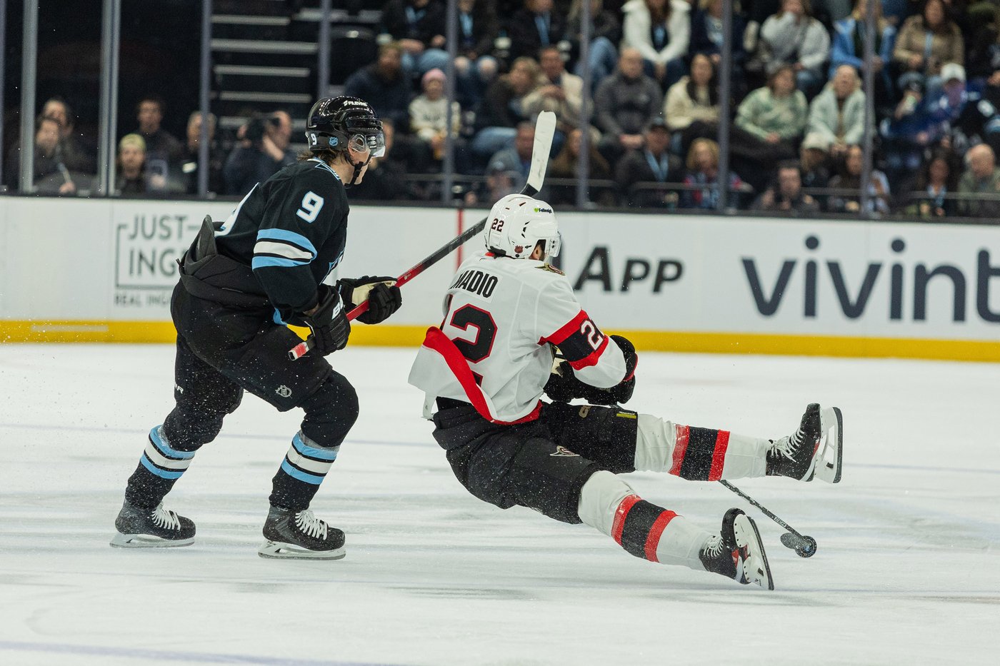 Mammoth beat Senators 3-1 hours after NHL awards Utah 2027 Winter Classic | iNFOnews.ca