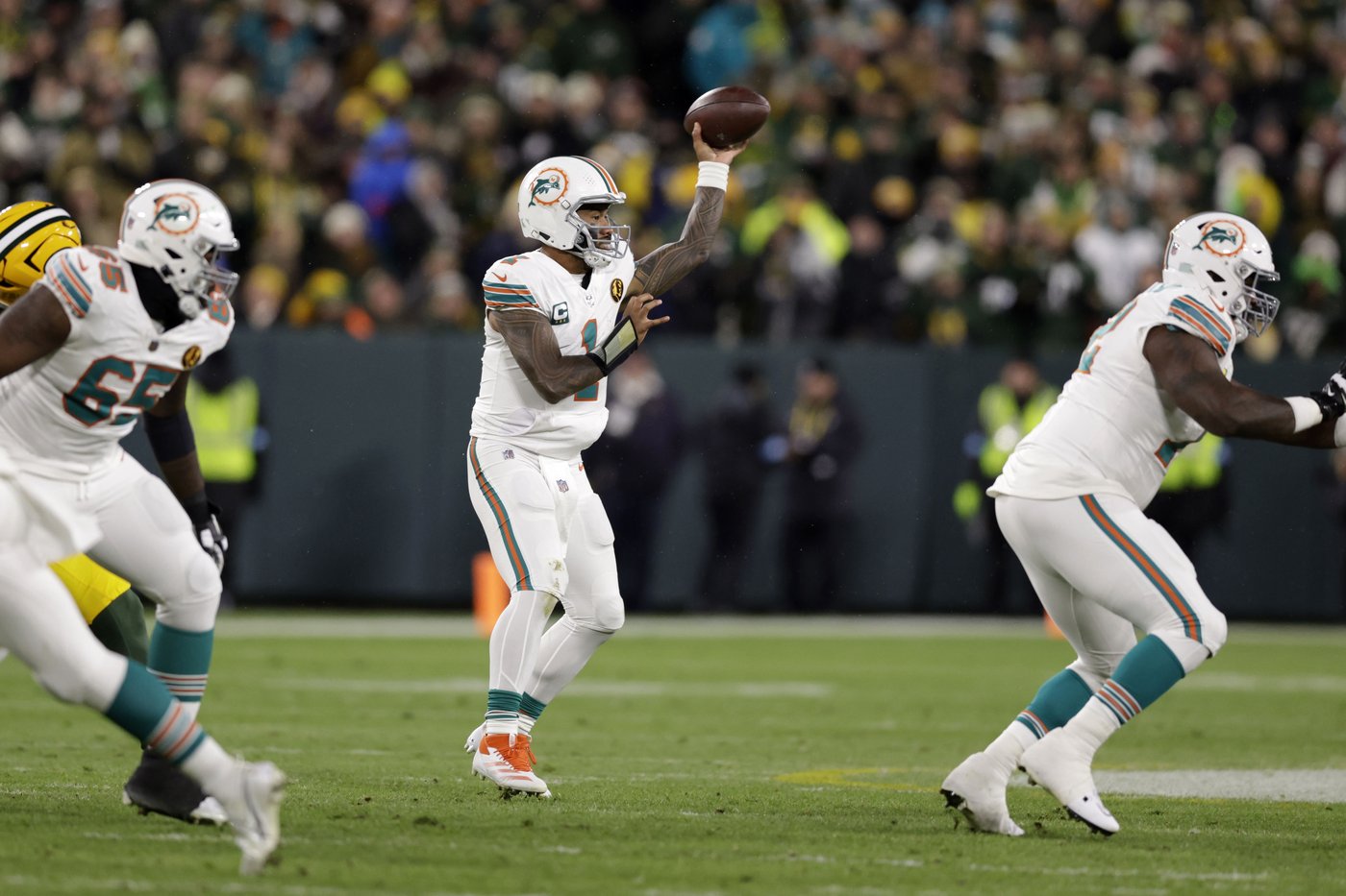 Fantasy plays: Players to start and sit for NFL Week 14 | iNFOnews.ca Fantasy plays: Players to start and sit for NFL Week 14 | iNFOnews.ca