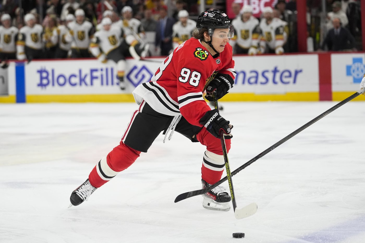 Bertuzzi, Jones help Blackhawks beat slumping Golden Knights 5-3. | iNFOnews.ca Bertuzzi, Jones help Blackhawks beat slumping Golden Knights 5-3. | iNFOnews.ca