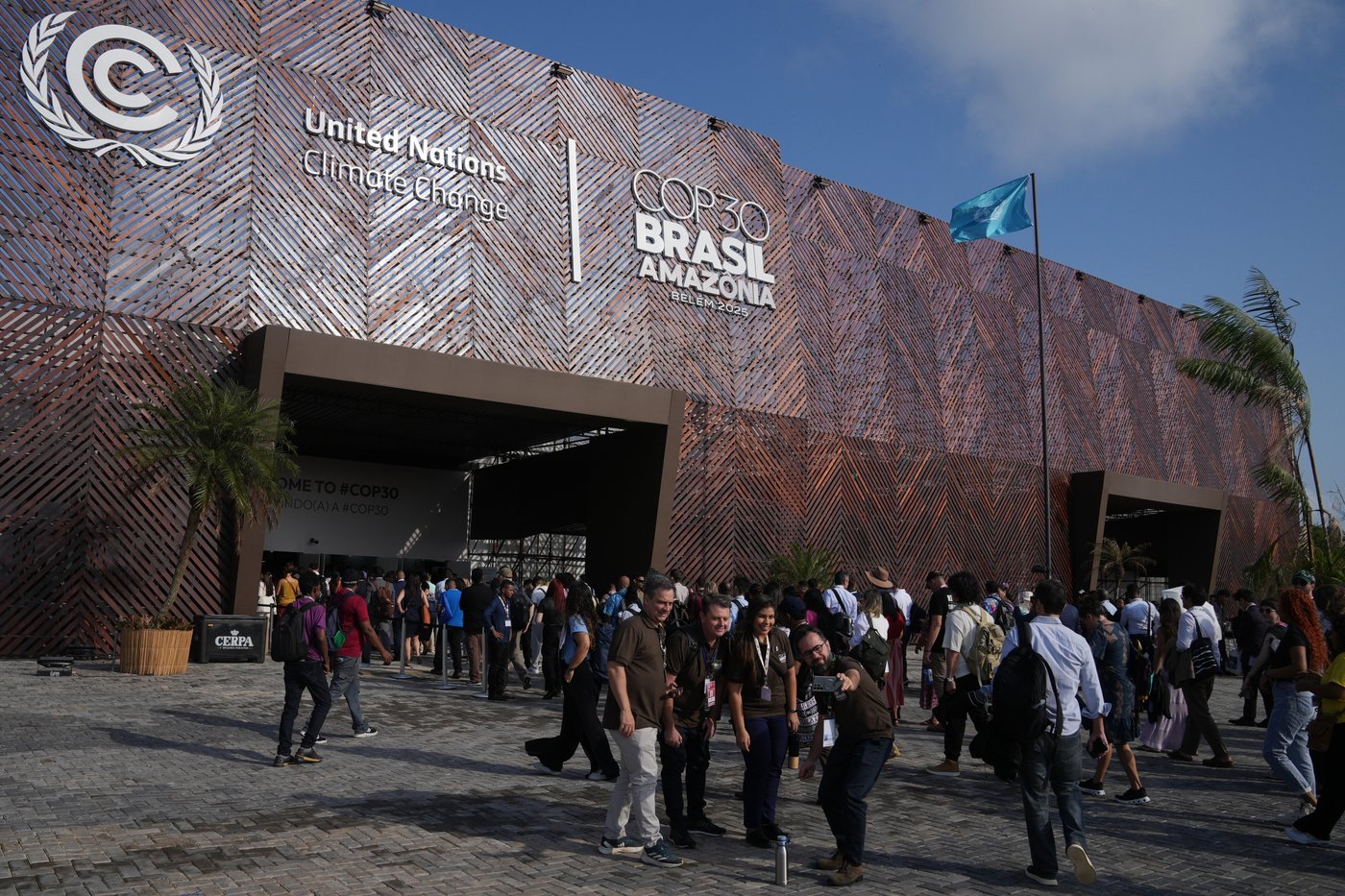 At UN climate talks in Brazil, the only sign of the United States is an empty chair | iNFOnews.ca
