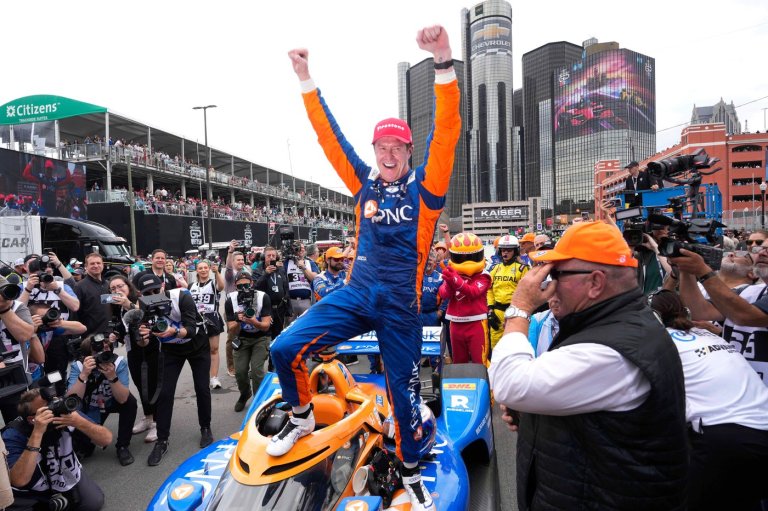 Six-time IndyCar champion Scott Dixon receives a knighthood from his native New Zealand | iNFOnews.ca