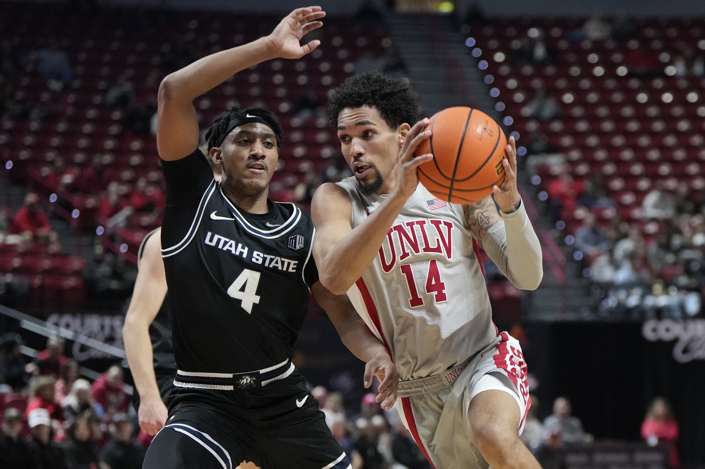 UNLV scores final 7 points to beat No. 22 Utah State 65-62 | iNFOnews.ca UNLV scores final 7 points to beat No. 22 Utah State 65-62 | iNFOnews.ca