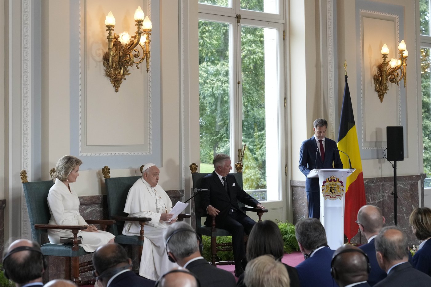 Pope gets an earful from Belgian king and abuse victims over scandals and failures to respond | iNFOnews.ca