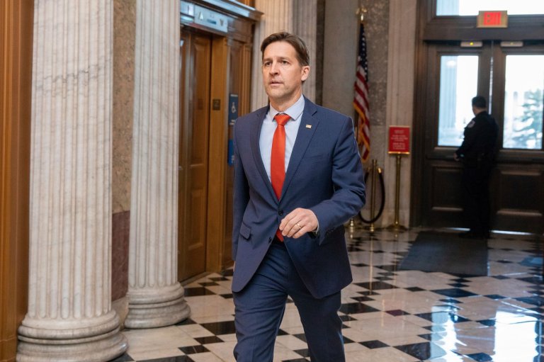 Former Nebraska US Sen. Ben Sasse reveals advanced pancreatic cancer diagnosis | iNFOnews.ca