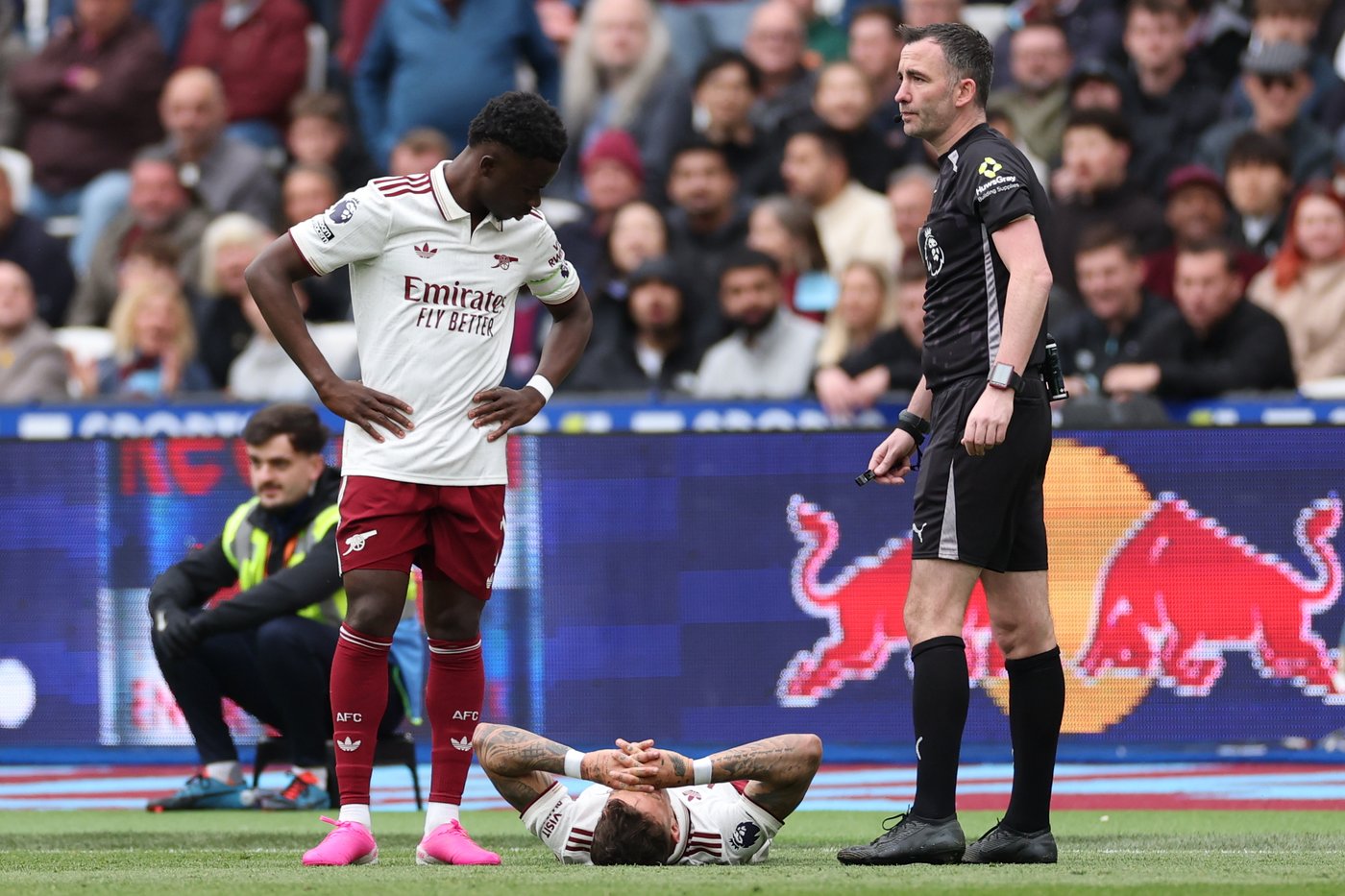 Arsenal defender Ben White ruled out of the World Cup with medial ligament damage | iNFOnews.ca Arsenal defender Ben White ruled out of the World Cup with medial ligament damage | iNFOnews.ca